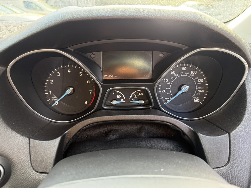 Ford Focus 1.0T EcoBoost Titanium Hatchback 5dr Petrol Manual Euro 6 (s/s) (125 ps) - U2441