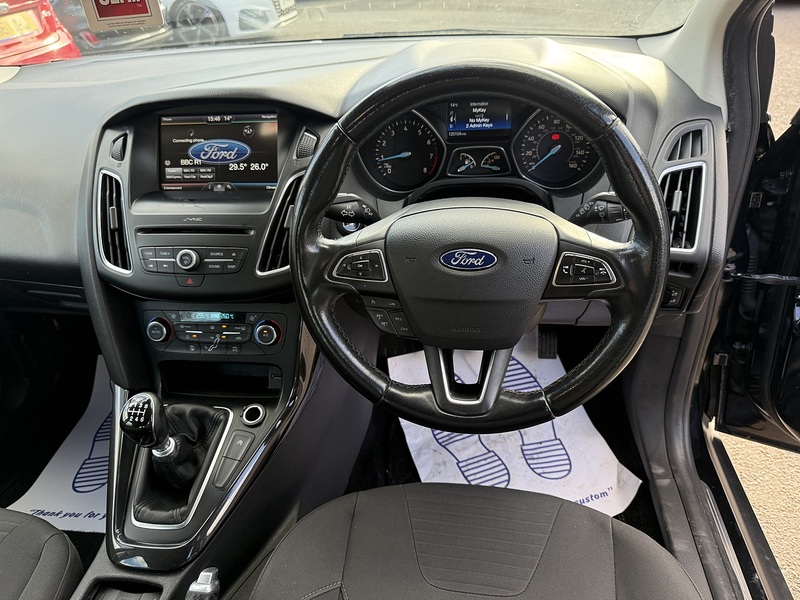 Ford Focus 1.0T EcoBoost Titanium Hatchback 5dr Petrol Manual Euro 6 (s/s) (125 ps) - U2441