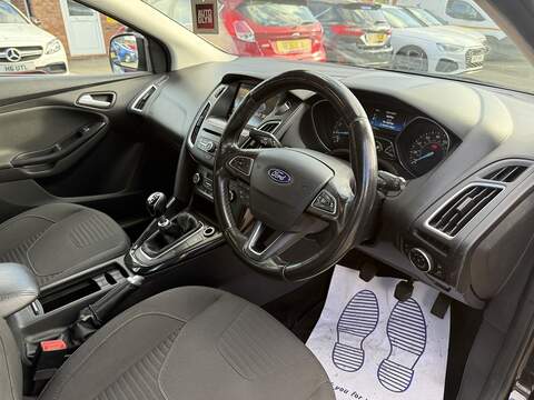 Ford Focus 1.0T EcoBoost Titanium Hatchback 5dr Petrol Manual Euro 6 (s/s) (125 ps) - U2441