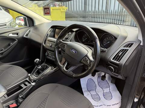 Ford Focus 1.0T EcoBoost Titanium Hatchback 5dr Petrol Manual Euro 6 (s/s) (125 ps) - U2441