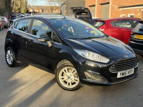 Ford Fiesta 1.0T EcoBoost Titanium X Hatchback 3dr Petrol Powershift Euro 6 (100 ps)