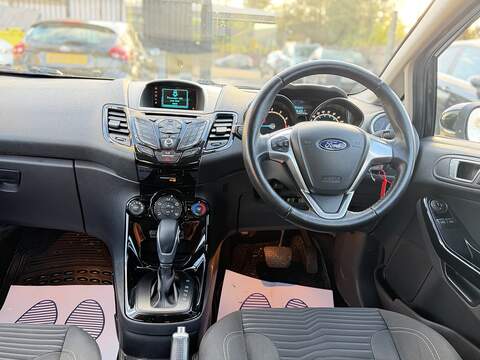 Ford Fiesta 1.0T EcoBoost Zetec Hatchback 5dr Petrol Powershift Euro 6 (100 ps) - U2442
