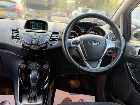 Ford Fiesta 1.0T EcoBoost Zetec Hatchback 5dr Petrol Powershift Euro 6 (100 ps) - U2442