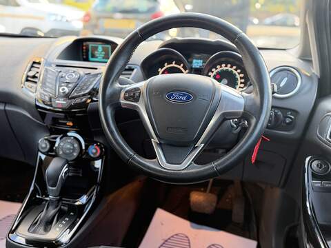 Ford Fiesta 1.0T EcoBoost Zetec Hatchback 5dr Petrol Powershift Euro 6 (100 ps) - U2442