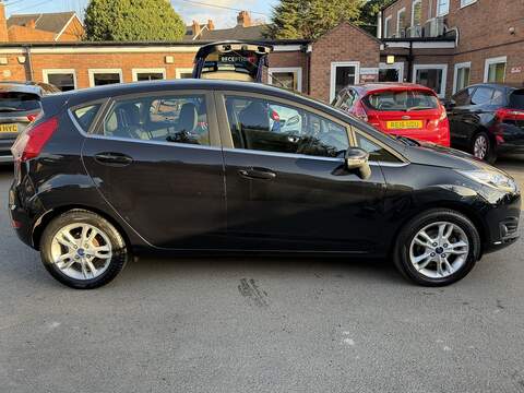 Ford Fiesta 1.0T EcoBoost Zetec Hatchback 5dr Petrol Powershift Euro 6 (100 ps) - U2442