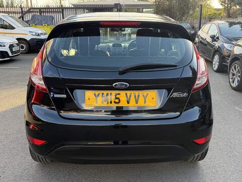 Ford Fiesta 1.0T EcoBoost Zetec Hatchback 5dr Petrol Powershift Euro 6 (100 ps) - U2442