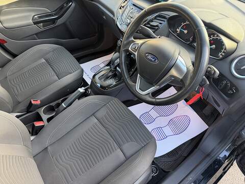 Ford Fiesta 1.0T EcoBoost Zetec Hatchback 5dr Petrol Powershift Euro 6 (100 ps) - U2442