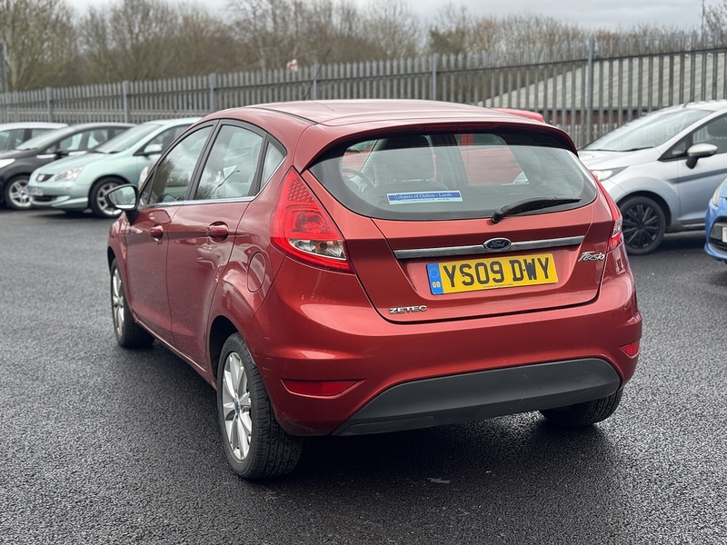 Ford Fiesta Zetec - U2444