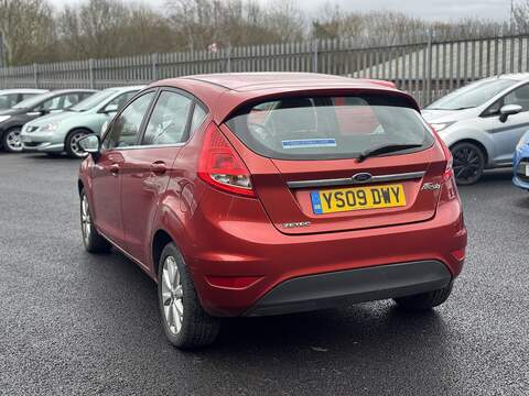 Ford Fiesta Zetec - U2444