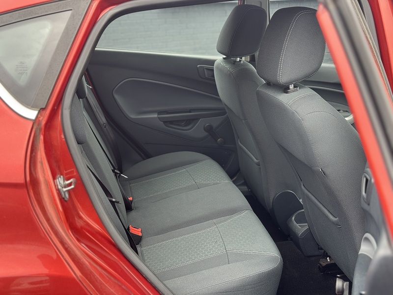 Ford Fiesta Zetec - U2444