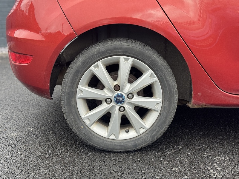 Ford Fiesta Zetec - U2444