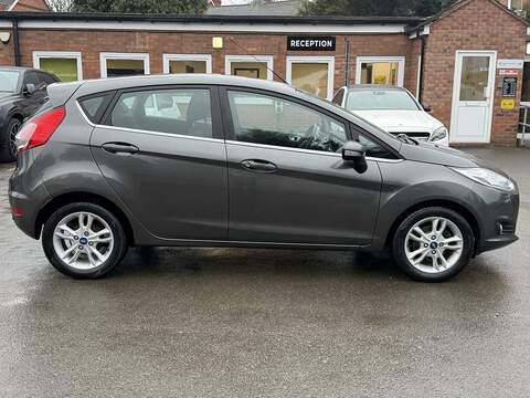 Ford Fiesta 1.0T EcoBoost Zetec Hatchback 5dr Petrol Powershift Euro 6 (100 ps) - U2446