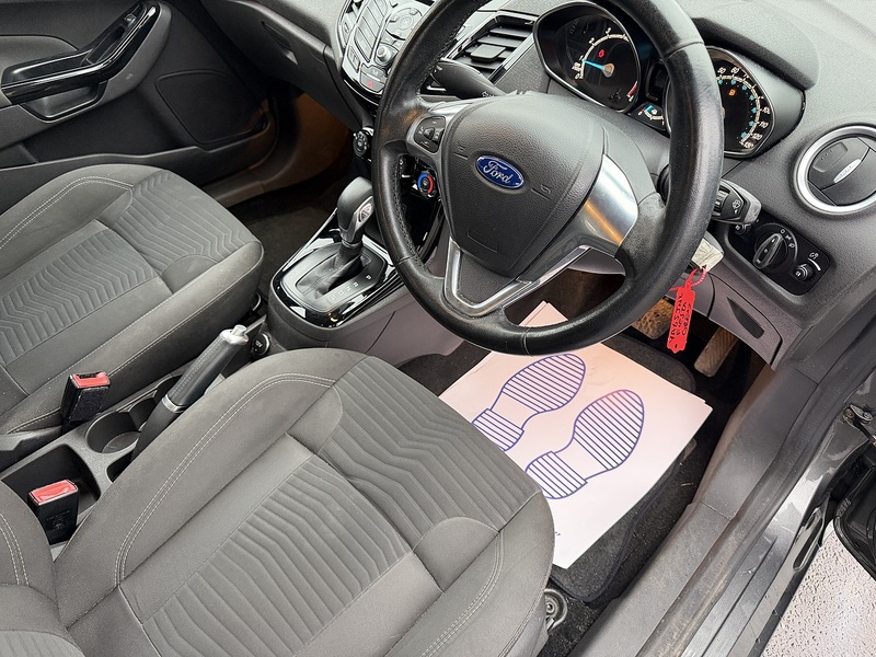 Ford Fiesta 1.0T EcoBoost Zetec Hatchback 5dr Petrol Powershift Euro 6 (100 ps) - U2446