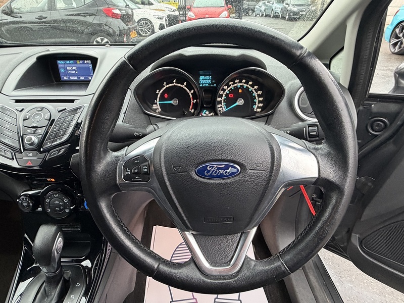 Ford Fiesta 1.0T EcoBoost Zetec Hatchback 5dr Petrol Powershift Euro 6 (100 ps) - U2446