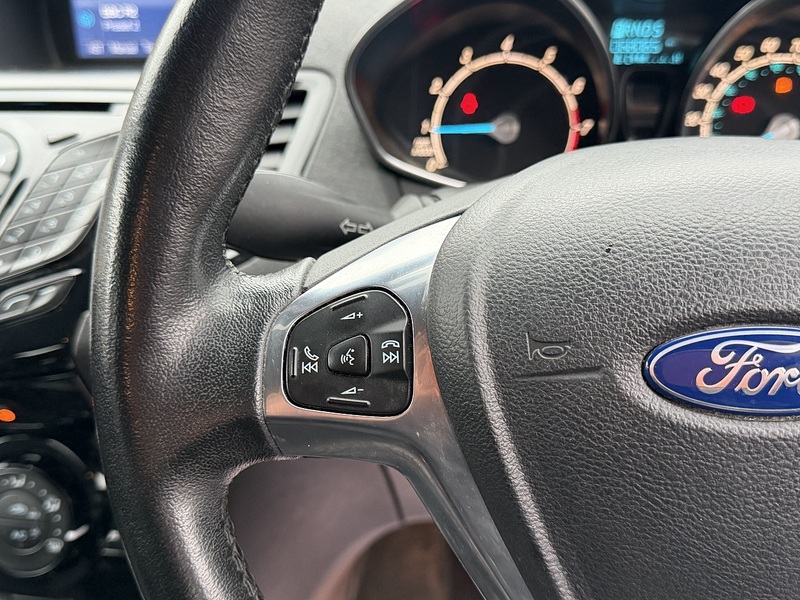 Ford Fiesta 1.0T EcoBoost Zetec Hatchback 5dr Petrol Powershift Euro 6 (100 ps) - U2446