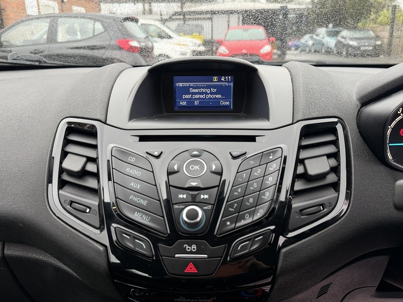 Ford Fiesta 1.0T EcoBoost Zetec Hatchback 5dr Petrol Powershift Euro 6 (100 ps) - U2446