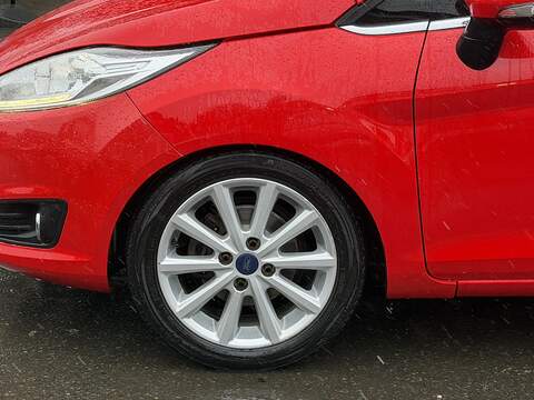 Ford Fiesta 1.0T EcoBoost Titanium Hatchback 3dr Petrol Powershift Euro 6 (100 ps) - U2447
