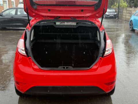 Ford Fiesta 1.0T EcoBoost Titanium Hatchback 3dr Petrol Powershift Euro 6 (100 ps) - U2447