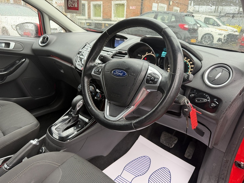 Ford Fiesta 1.0T EcoBoost Titanium Hatchback 3dr Petrol Powershift Euro 6 (100 ps) - U2447