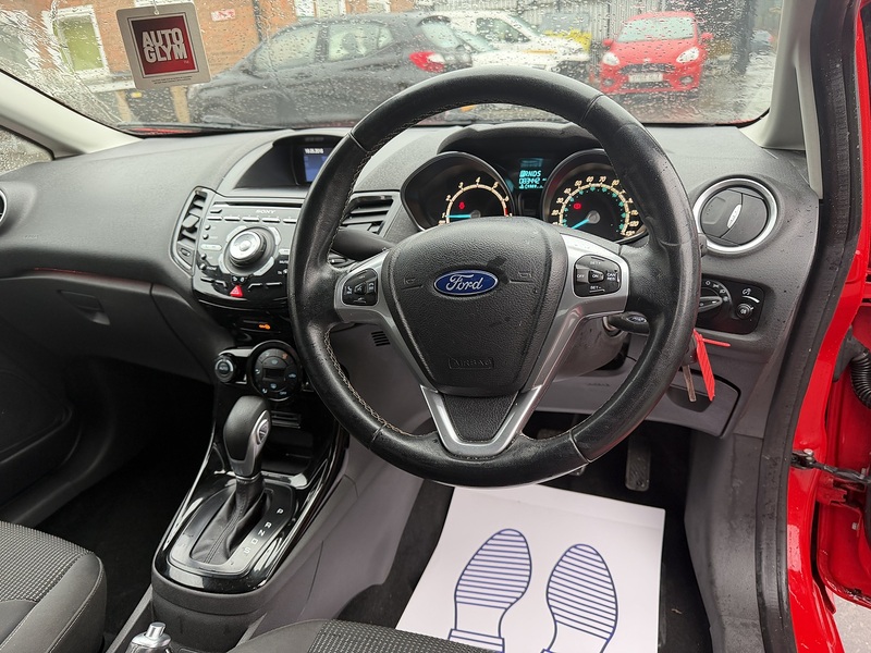 Ford Fiesta 1.0T EcoBoost Titanium Hatchback 3dr Petrol Powershift Euro 6 (100 ps) - U2447