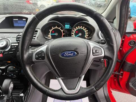 Ford Fiesta 1.0T EcoBoost Titanium Hatchback 3dr Petrol Powershift Euro 6 (100 ps) - U2447