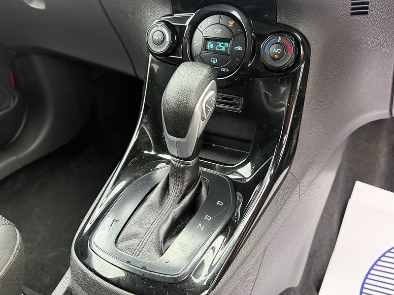 Ford Fiesta 1.0T EcoBoost Titanium Hatchback 3dr Petrol Powershift Euro 6 (100 ps) - U2447
