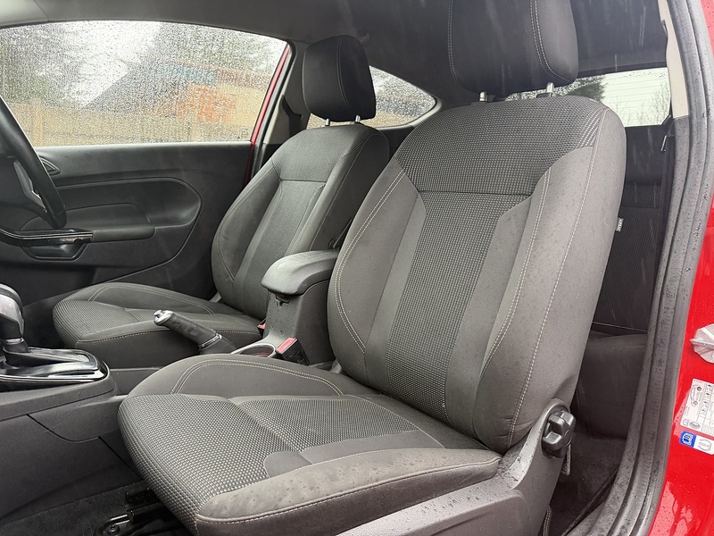 Ford Fiesta 1.0T EcoBoost Titanium Hatchback 3dr Petrol Powershift Euro 6 (100 ps) - U2447