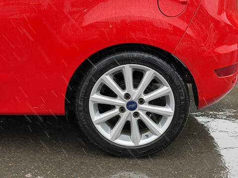 Ford Fiesta 1.0T EcoBoost Titanium Hatchback 3dr Petrol Powershift Euro 6 (100 ps) - U2447