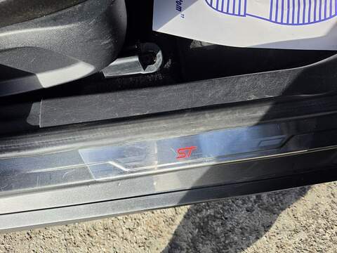 Ford Fiesta 1.0T EcoBoost GPF ST-Line Hatchback 5dr Petrol Auto Euro 6 (s/s) (100 ps) - U2449