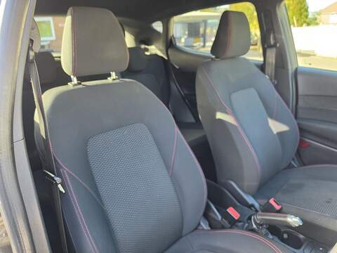 Ford Fiesta 1.0T EcoBoost GPF ST-Line Hatchback 5dr Petrol Auto Euro 6 (s/s) (100 ps) - U2449