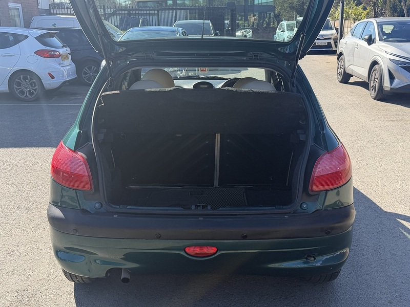 Peugeot 206 Hatchback 0.0 Petrol - U2450