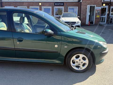 Peugeot 206 Hatchback 0.0 Petrol - U2450