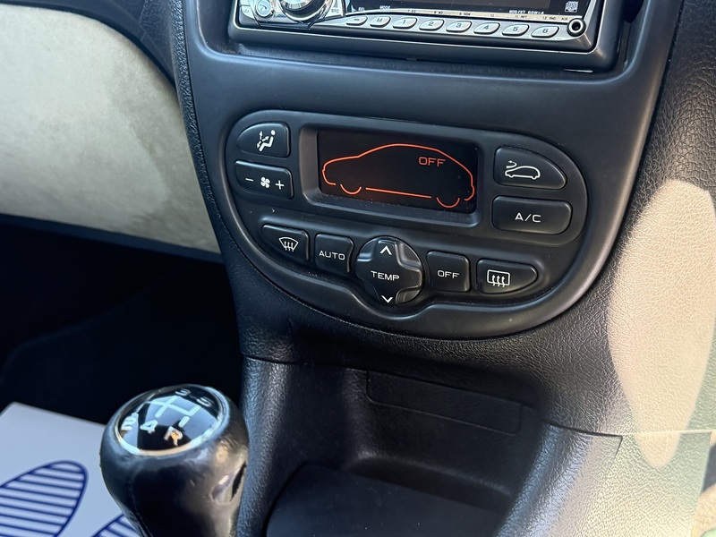 Peugeot 206 Hatchback 0.0 Petrol - U2450