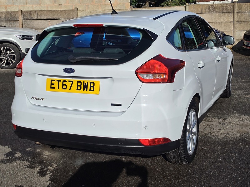 Ford Focus 1.0T EcoBoost Titanium Hatchback 5dr Petrol Auto Euro 6 (s/s) (125 ps) - U2454