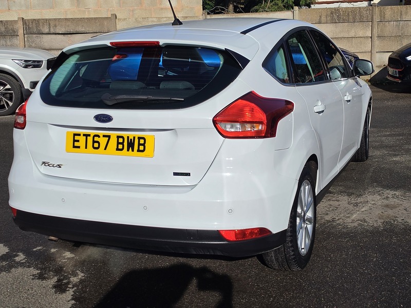 Ford Focus 1.0T EcoBoost Titanium Hatchback 5dr Petrol Auto Euro 6 (s/s) (125 ps) - U2454