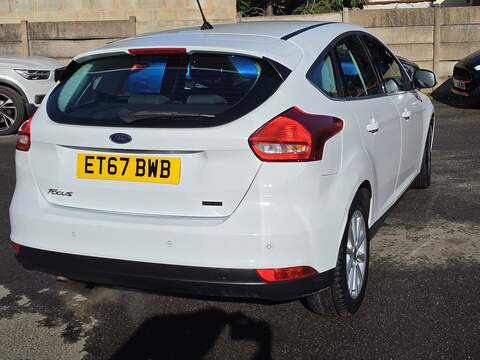 Ford Focus 1.0T EcoBoost Titanium Hatchback 5dr Petrol Auto Euro 6 (s/s) (125 ps) - U2454