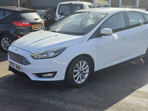 Ford Focus 1.0T EcoBoost Titanium Hatchback 5dr Petrol Auto Euro 6 (s/s) (125 ps) - U2454