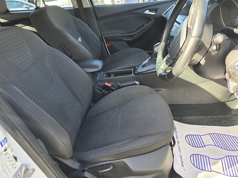 Ford Focus 1.0T EcoBoost Titanium Hatchback 5dr Petrol Auto Euro 6 (s/s) (125 ps) - U2454