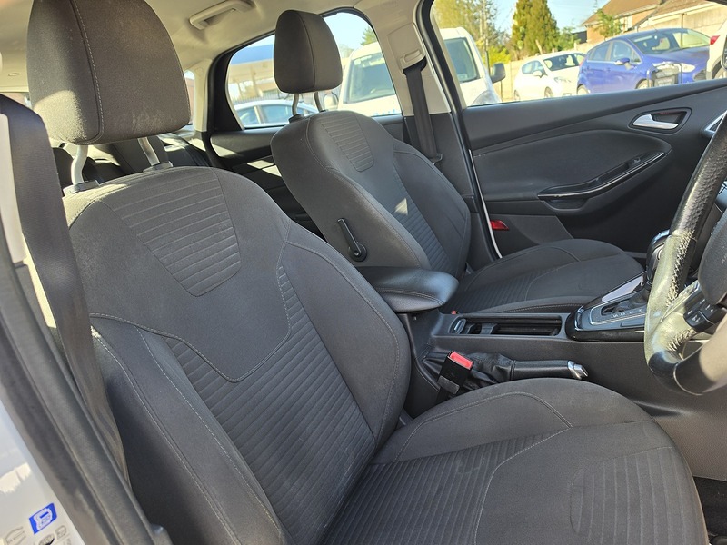 Ford Focus 1.0T EcoBoost Titanium Hatchback 5dr Petrol Auto Euro 6 (s/s) (125 ps) - U2454