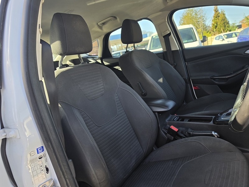 Ford Focus 1.0T EcoBoost Titanium Hatchback 5dr Petrol Auto Euro 6 (s/s) (125 ps) - U2454