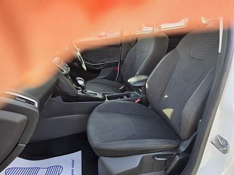 Ford Focus 1.0T EcoBoost Titanium Hatchback 5dr Petrol Auto Euro 6 (s/s) (125 ps) - U2454