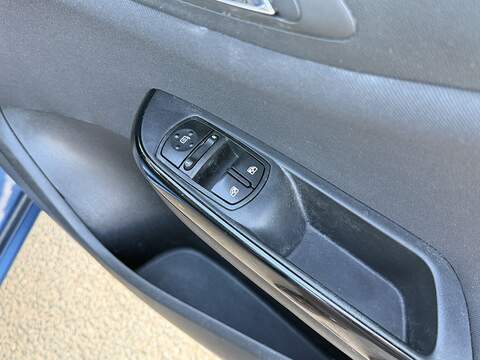 Vauxhall Corsa 1.4i ecoTEC Energy Hatchback 5dr Petrol Easytronic Euro 6 (s/s) (a/c) (90 ps) - U2455
