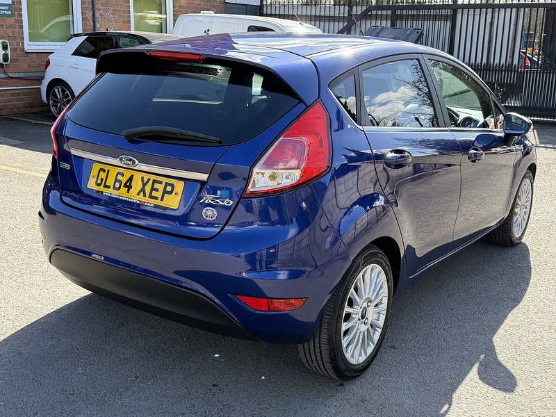 Ford Fiesta 1.0T EcoBoost Titanium Hatchback 5dr Petrol Manual Euro 5 (s/s) (100 ps) - U2456