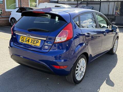 Ford Fiesta 1.0T EcoBoost Titanium Hatchback 5dr Petrol Manual Euro 5 (s/s) (100 ps) - U2456