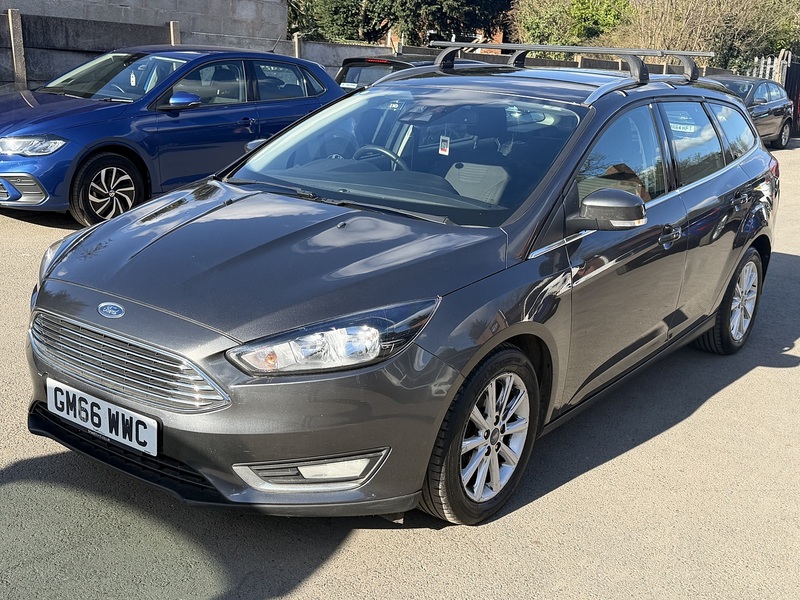 Ford Focus 1.0T EcoBoost Titanium Estate 5dr Petrol Auto Euro 6 (s/s) (125 ps) - U2457