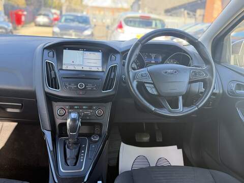Ford Focus 1.0T EcoBoost Titanium Estate 5dr Petrol Auto Euro 6 (s/s) (125 ps) - U2457