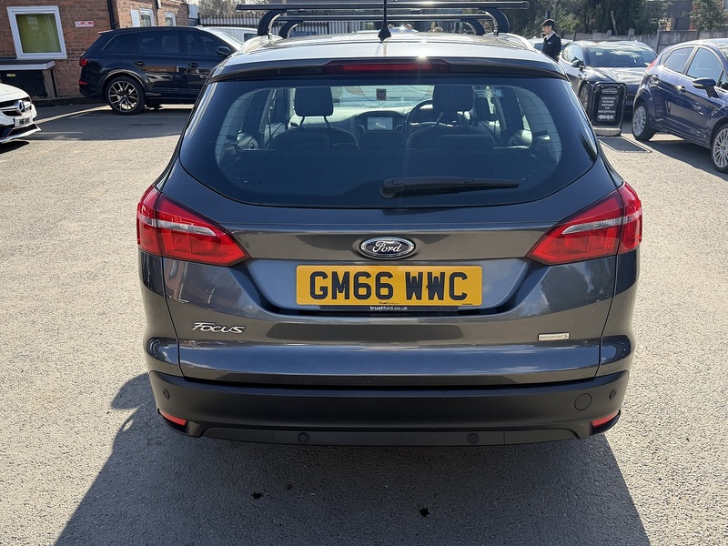 Ford Focus 1.0T EcoBoost Titanium Estate 5dr Petrol Auto Euro 6 (s/s) (125 ps) - U2457