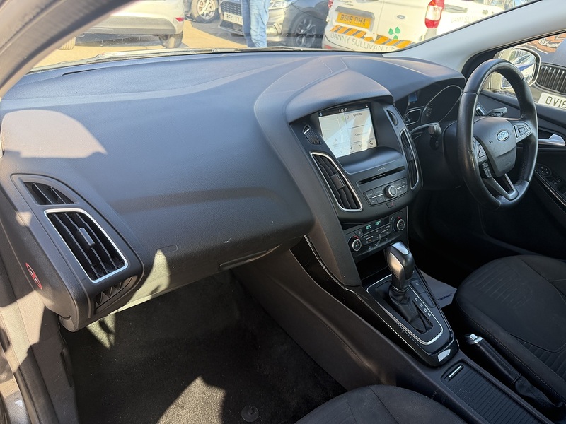 Ford Focus 1.0T EcoBoost Titanium Estate 5dr Petrol Auto Euro 6 (s/s) (125 ps) - U2457