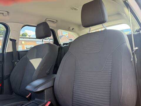 Ford Focus 1.0T EcoBoost Titanium Estate 5dr Petrol Auto Euro 6 (s/s) (125 ps) - U2457