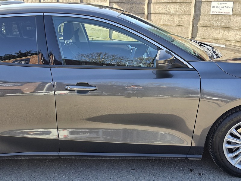 Ford Focus 1.0T EcoBoost Titanium Hatchback 5dr Petrol Auto Euro 6 (s/s) (125 ps) - U2461